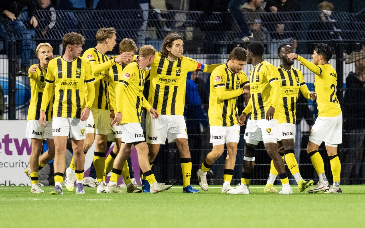 VVV-Venlo wint uitduel in en tegen Eindhoven
