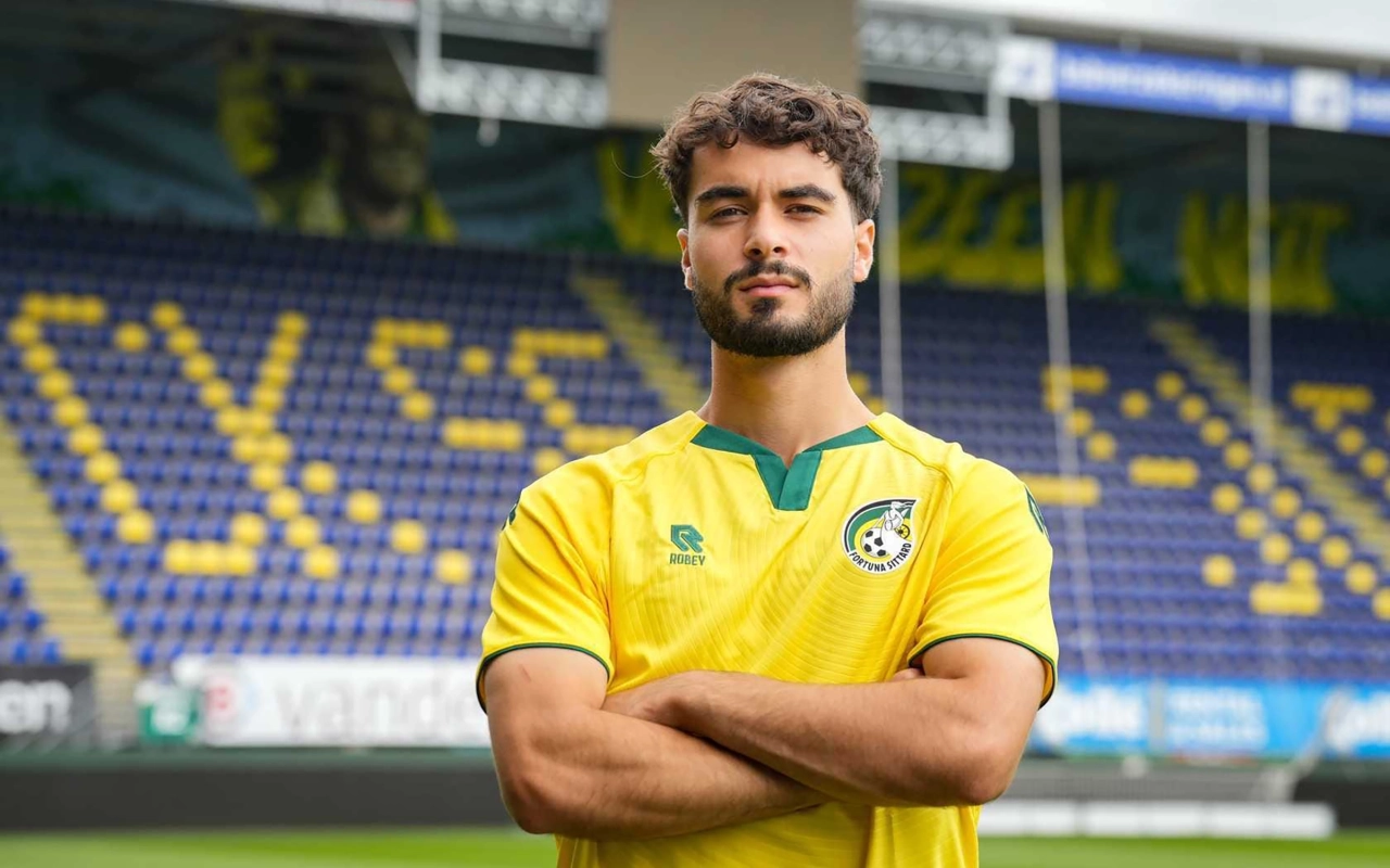Fortuna Sittard bindt talenten Korkmazyürek en Johnson tot 2026