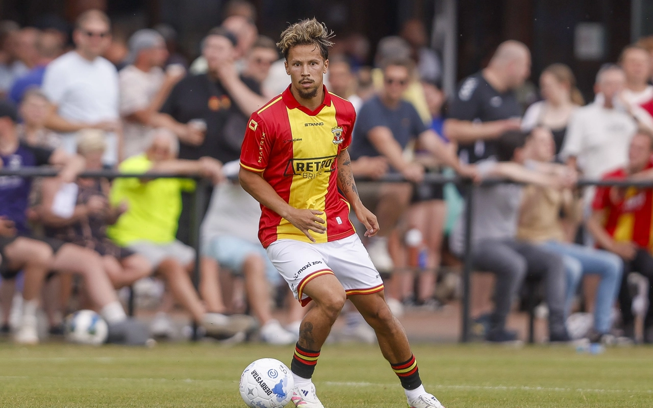 Luca Everink nieuwe rechtsback VVV-Venlo