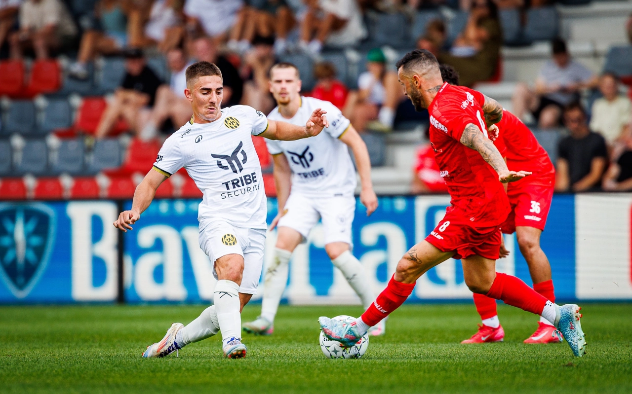 Roda JC opent seizoen met 1-3 zege bij Helmond Sport
