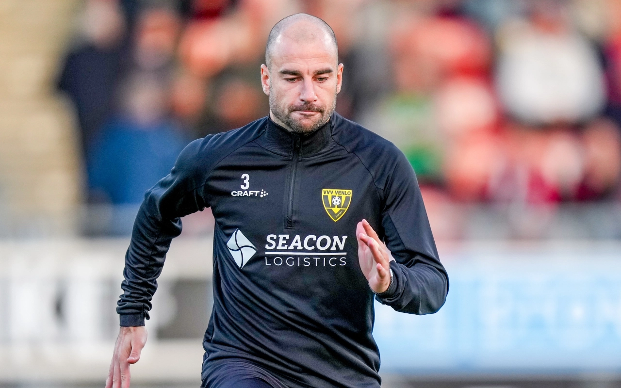 VVV-Venlo zegt contracten officieel op
