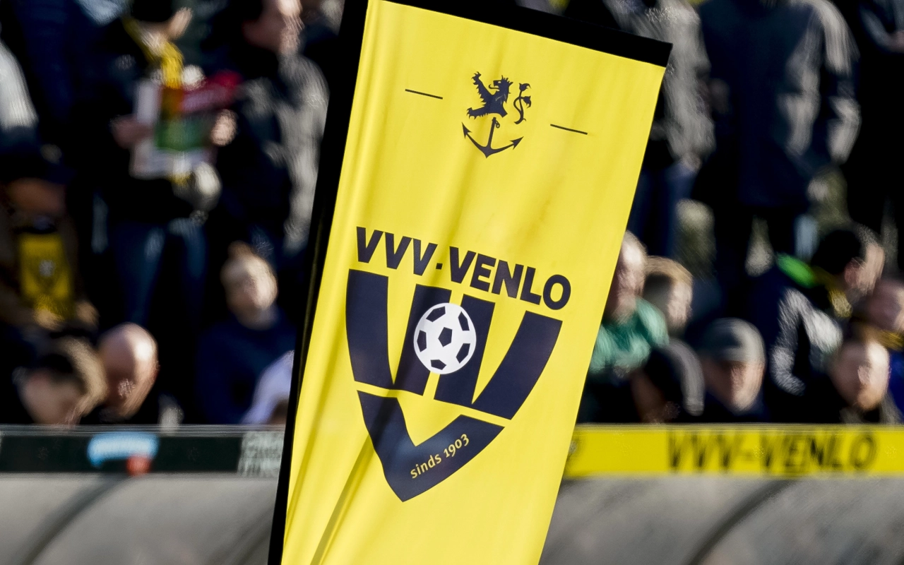 Jong VVV-Venlo verovert overtuigend titel en promoveert naar 3e Divisie